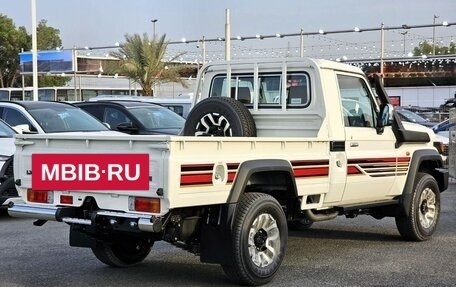 Toyota Land Cruiser 70, 2025 год, 6 990 000 рублей, 6 фотография