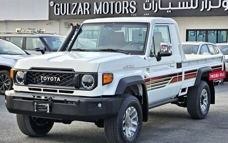 Toyota Land Cruiser 70, 2025 год, 6 990 000 рублей, 3 фотография