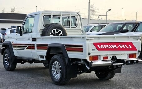 Toyota Land Cruiser 70, 2025 год, 6 990 000 рублей, 4 фотография