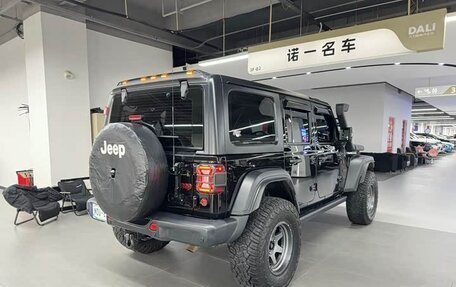 Jeep Wrangler, 2021 год, 6 100 123 рублей, 3 фотография