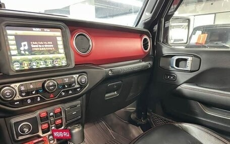 Jeep Wrangler, 2021 год, 6 100 123 рублей, 11 фотография