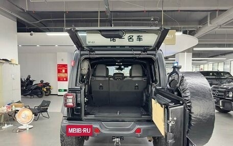 Jeep Wrangler, 2021 год, 6 100 123 рублей, 19 фотография