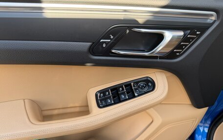 Porsche Macan I рестайлинг, 2018 год, 4 500 000 рублей, 8 фотография