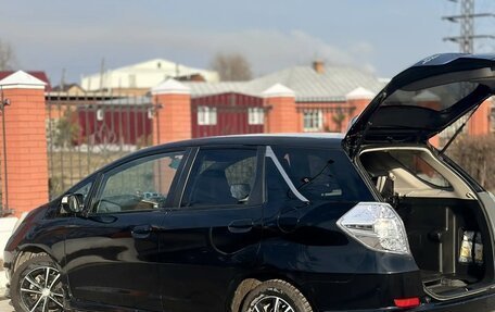 Honda Fit Shuttle I рестайлинг, 2012 год, 915 000 рублей, 12 фотография