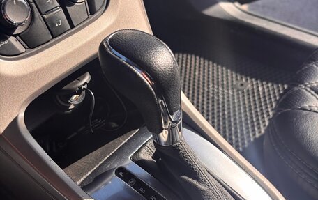 Opel Astra J, 2012 год, 630 000 рублей, 8 фотография