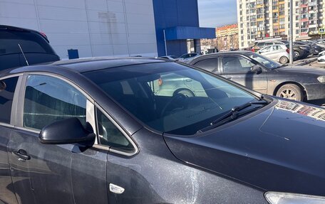 Opel Astra J, 2012 год, 630 000 рублей, 2 фотография