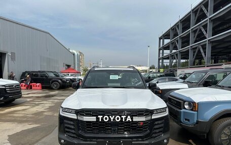 Toyota Land Cruiser, 2025 год, 15 648 000 рублей, 3 фотография