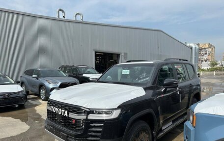 Toyota Land Cruiser, 2025 год, 15 648 000 рублей, 2 фотография