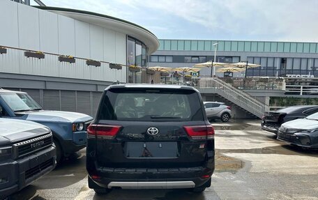 Toyota Land Cruiser, 2025 год, 15 648 000 рублей, 5 фотография