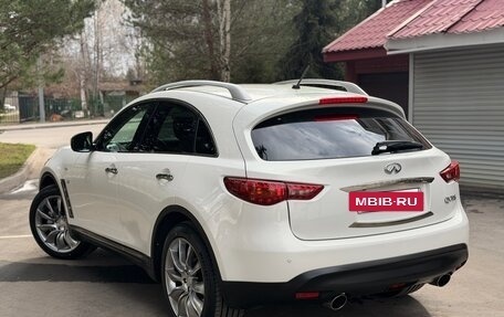 Infiniti QX70, 2015 год, 3 150 000 рублей, 3 фотография