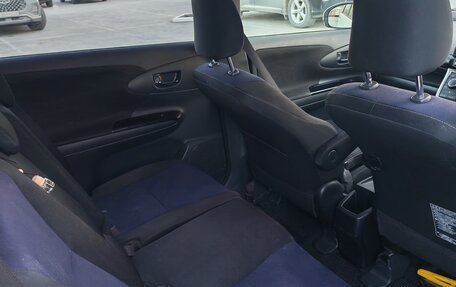 Toyota Wish II, 2013 год, 1 900 000 рублей, 13 фотография