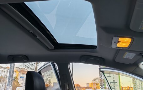 Toyota Wish II, 2013 год, 1 900 000 рублей, 9 фотография