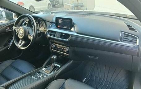 Mazda 6, 2018 год, 2 240 000 рублей, 9 фотография