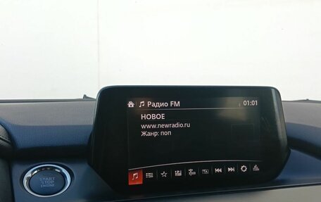 Mazda 6, 2018 год, 2 240 000 рублей, 14 фотография