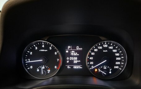 Hyundai Elantra VI рестайлинг, 2017 год, 1 600 000 рублей, 14 фотография