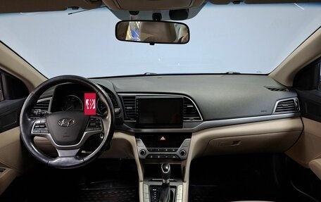 Hyundai Elantra VI рестайлинг, 2017 год, 1 600 000 рублей, 19 фотография