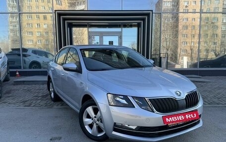 Skoda Octavia, 2019 год, 1 899 000 рублей, 3 фотография