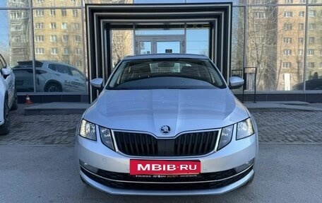 Skoda Octavia, 2019 год, 1 899 000 рублей, 2 фотография