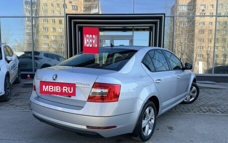 Skoda Octavia, 2019 год, 1 899 000 рублей, 6 фотография