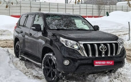 Toyota Land Cruiser Prado 150 рестайлинг 2, 2014 год, 2 800 000 рублей, 1 фотография