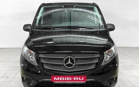 Mercedes-Benz Vito, 2015 год, 2 799 000 рублей, 2 фотография