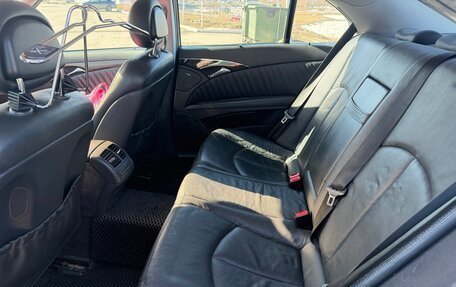 Mercedes-Benz E-Класс, 2003 год, 850 000 рублей, 12 фотография