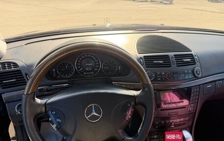 Mercedes-Benz E-Класс, 2003 год, 850 000 рублей, 8 фотография