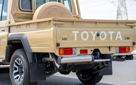 Toyota Land Cruiser 70, 2025 год, 7 836 000 рублей, 7 фотография