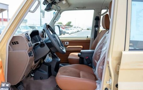 Toyota Land Cruiser 70, 2025 год, 7 836 000 рублей, 10 фотография