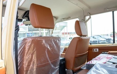 Toyota Land Cruiser 70, 2025 год, 7 836 000 рублей, 15 фотография