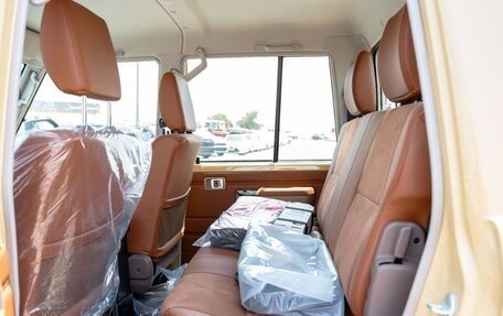 Toyota Land Cruiser 70, 2025 год, 7 836 000 рублей, 13 фотография