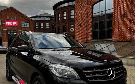 Mercedes-Benz M-Класс, 2013 год, 2 690 000 рублей, 4 фотография