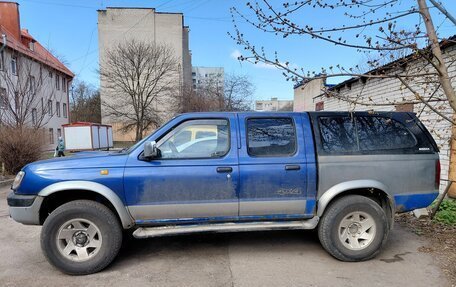 Nissan Navara (Frontier), 2000 год, 350 000 рублей, 3 фотография