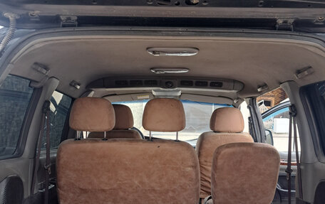 Hyundai Starex I рестайлинг, 2004 год, 500 000 рублей, 9 фотография