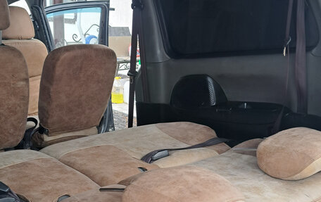 Hyundai Starex I рестайлинг, 2004 год, 500 000 рублей, 10 фотография