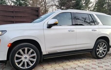 Cadillac Escalade V, 2022 год, 10 200 000 рублей, 5 фотография