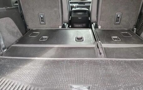 Cadillac Escalade V, 2022 год, 10 200 000 рублей, 24 фотография