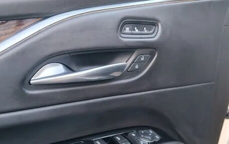 Cadillac Escalade V, 2022 год, 10 200 000 рублей, 34 фотография