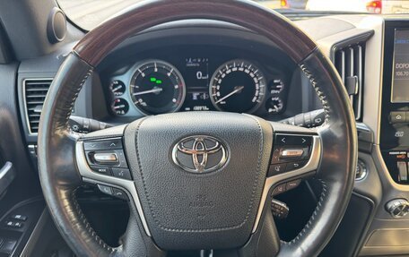 Toyota Land Cruiser 200, 2017 год, 7 500 000 рублей, 11 фотография