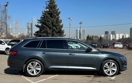 Skoda Superb III рестайлинг, 2021 год, 2 900 000 рублей, 7 фотография