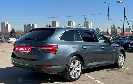 Skoda Superb III рестайлинг, 2021 год, 2 900 000 рублей, 4 фотография