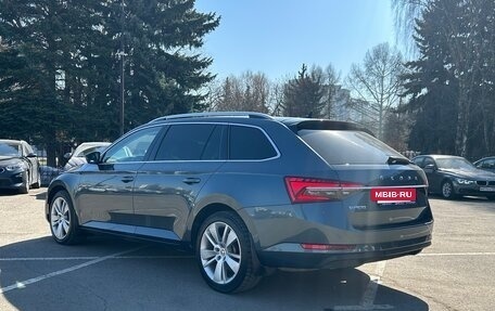 Skoda Superb III рестайлинг, 2021 год, 2 900 000 рублей, 6 фотография