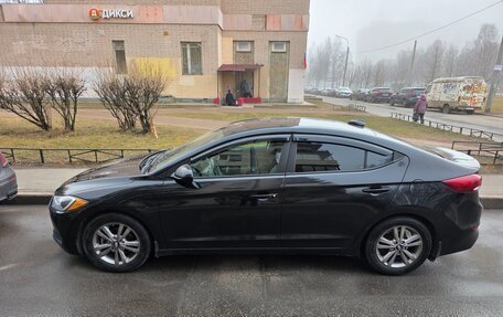 Hyundai Elantra VI рестайлинг, 2016 год, 1 000 000 рублей, 5 фотография