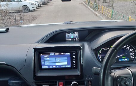 Toyota Voxy III, 2019 год, 2 699 000 рублей, 20 фотография