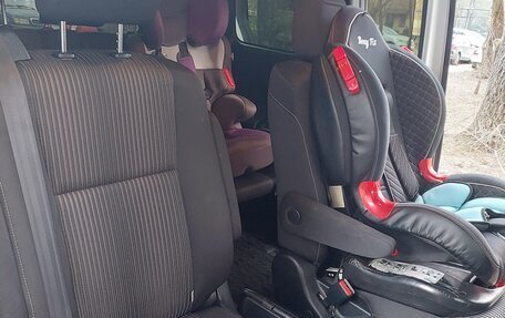 Toyota Voxy III, 2019 год, 2 699 000 рублей, 16 фотография