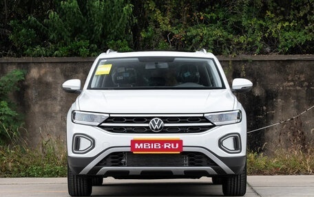 Volkswagen T-Roc I, 2025 год, 2 290 000 рублей, 3 фотография