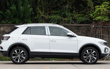 Volkswagen T-Roc I, 2025 год, 2 290 000 рублей, 8 фотография