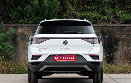 Volkswagen T-Roc I, 2025 год, 2 290 000 рублей, 6 фотография