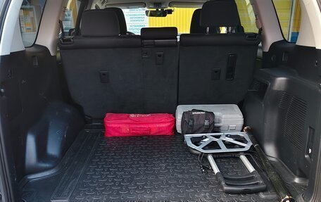 Toyota Land Cruiser Prado 150 рестайлинг 2, 2018 год, 4 500 000 рублей, 6 фотография