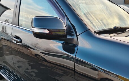 Toyota Land Cruiser Prado 150 рестайлинг 2, 2018 год, 4 500 000 рублей, 15 фотография